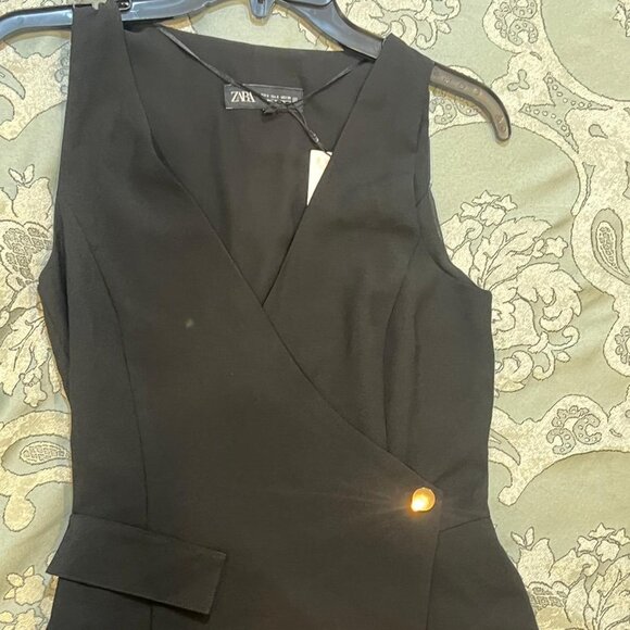 Black Jumpsuit from Zara - Picture 2 of 3